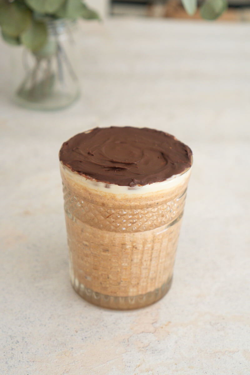 Tiramisu-tyylinen yön yli -kaurapuuro