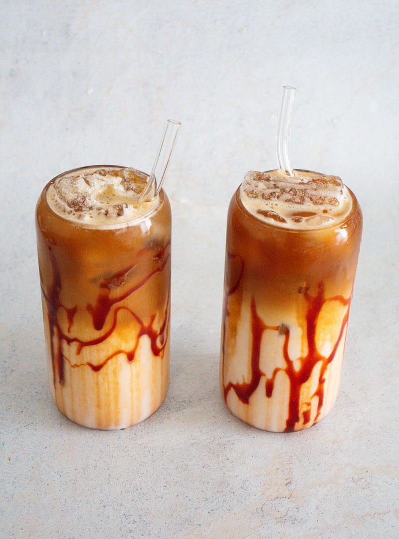 Jääkylmä karamelli-macchiato